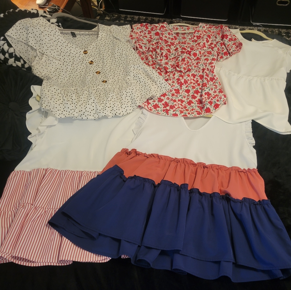 Lot of 5 woman's tops